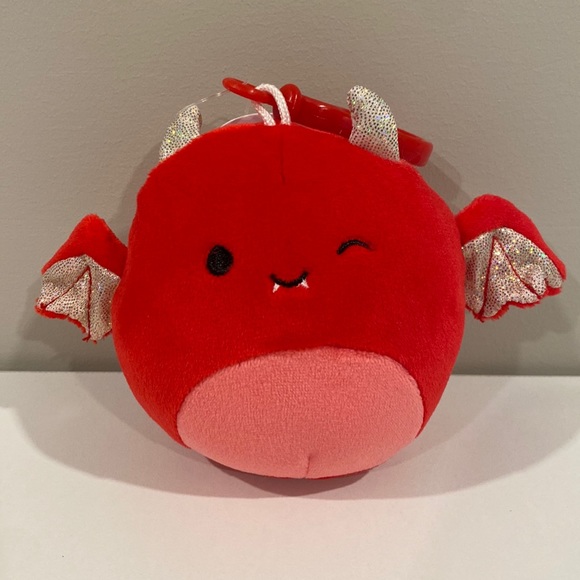 Squishmallow Karlie the Bat Clip Halloween 2023 NWT - Picture 1 of 3